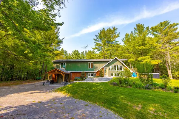 1559 North Belmont Concession, Havelock-belmont-methuen, ON K0L 1Z0