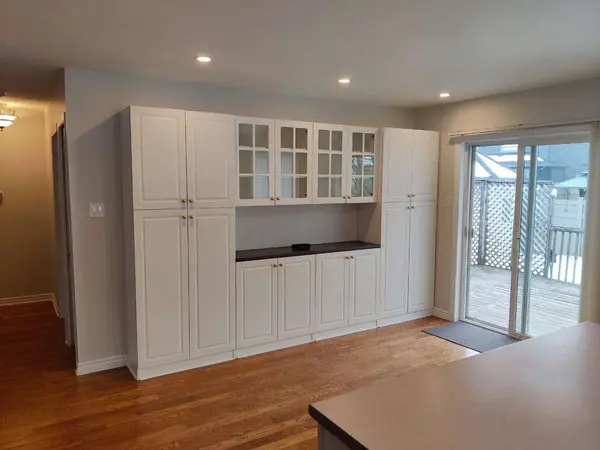 16 Fairview CRES, Arnprior, ON K7S 3V7