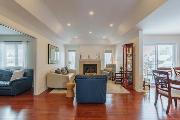 1899 Farisita DR, Orleans - Cumberland And Area, ON K0A 3H0