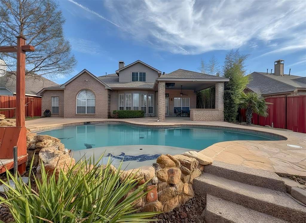 2025 Fair Oaks Circle, Corinth, TX 76210