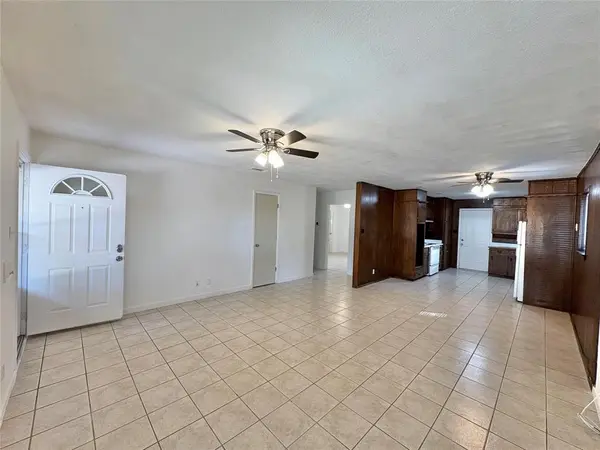 4923 Geddes Avenue, Fort Worth, TX 76107