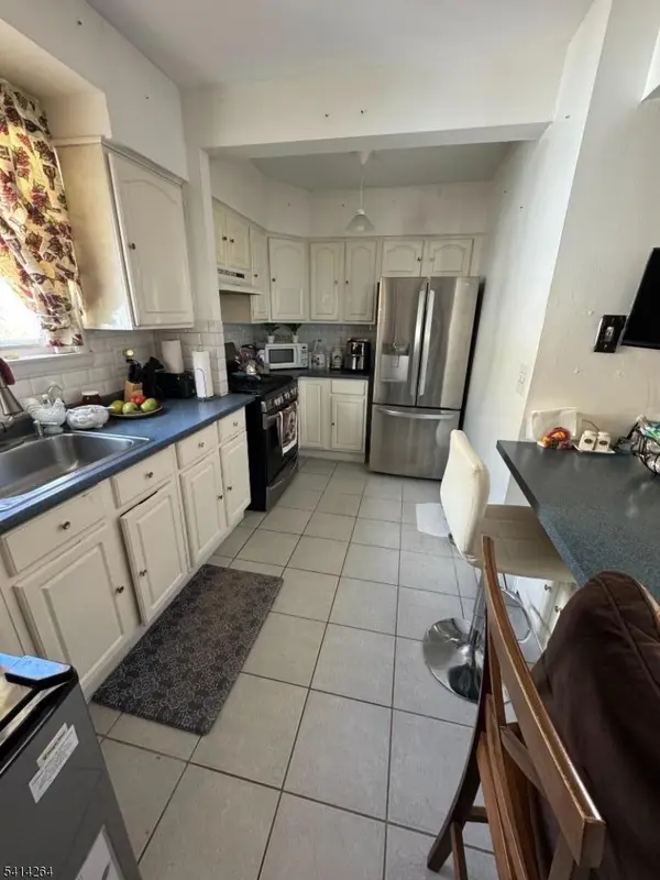 492 Westminster Pl, Lodi Boro, NJ 07644