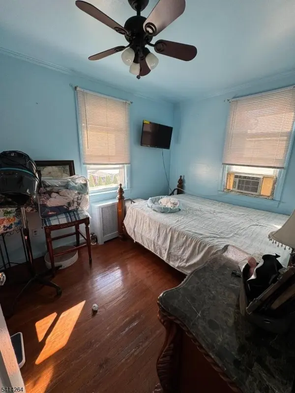 492 Westminster Pl, Lodi Boro, NJ 07644