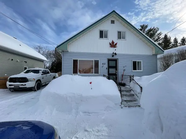 402 Farah AVE, Temiskaming Shores, ON P0J 1P0