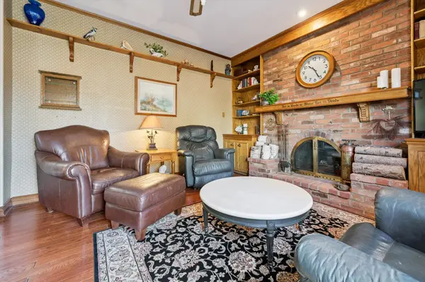 2486 Oak Row CRES, Mississauga, ON L5L 1P4