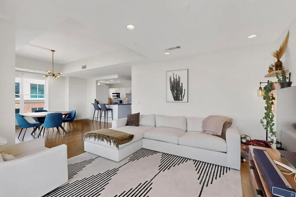 5055 Addison Circle #736, Addison, TX 75001