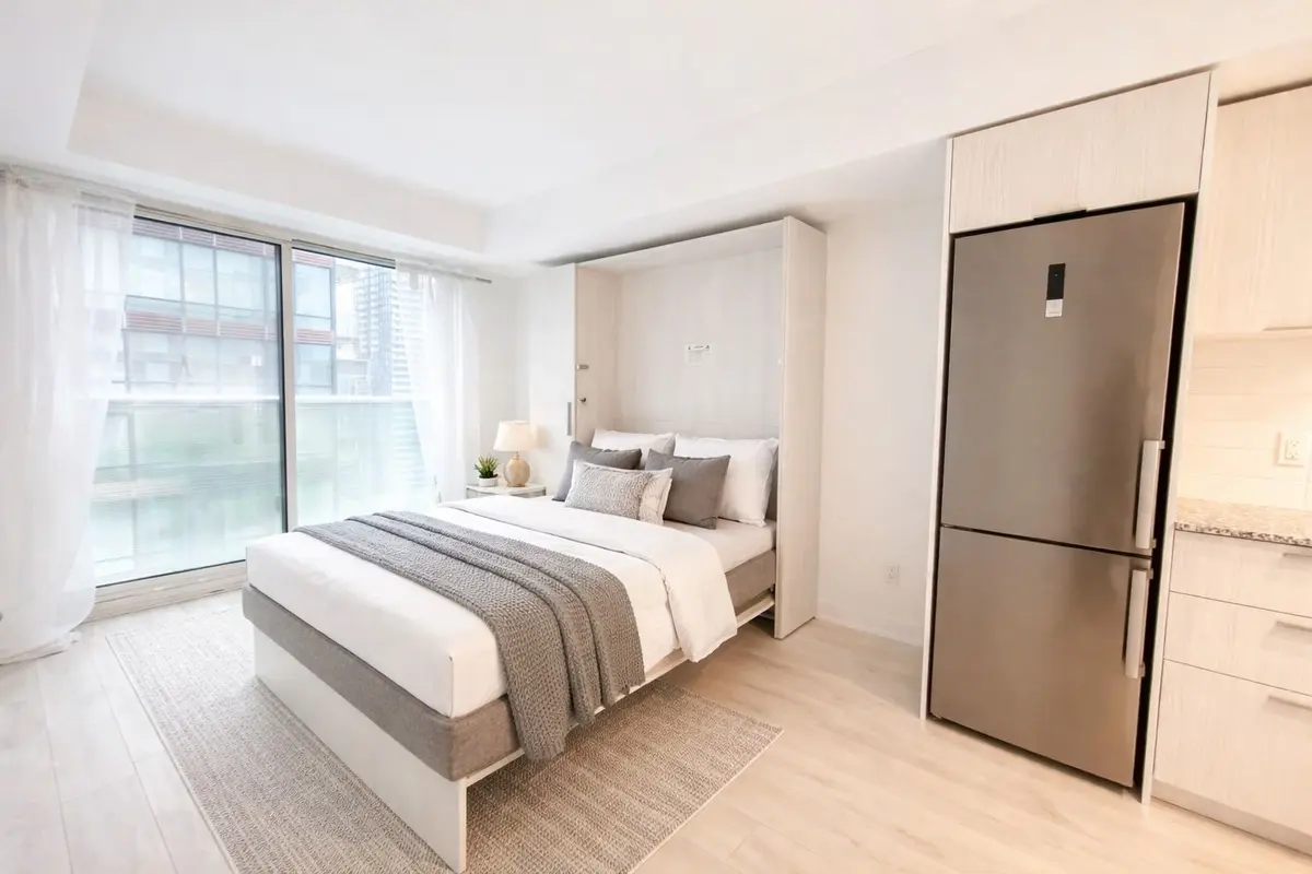 501 Yonge ST #2004, Toronto C08, ON M4Y 0G8