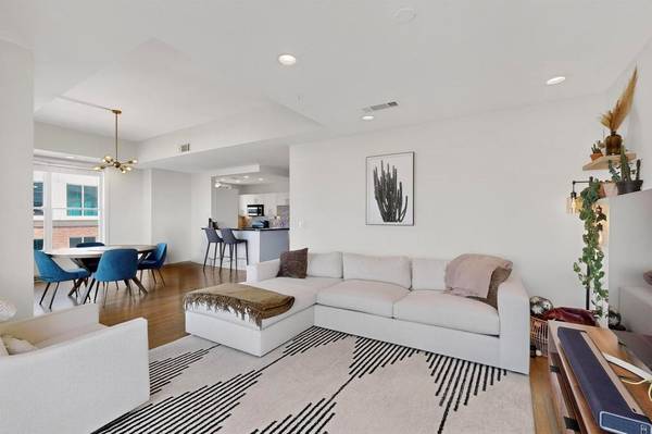 5055 Addison Circle #736,  Addison,  TX 75001