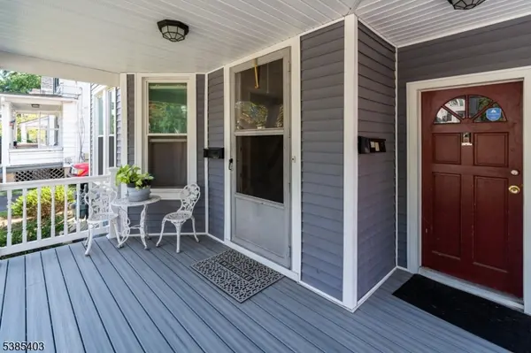 126 W High St, Bound Brook Boro, NJ 08805