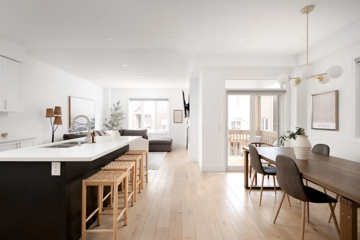 2345 Usman RD, Pickering, ON L1X 0E1