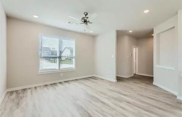 1332 Creekbank Drive #D, Mckinney, TX 75071