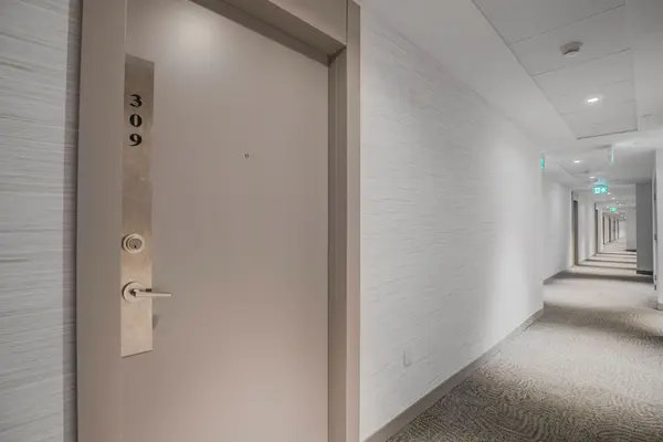 3220 SHEPPARD AVE E #309, Toronto E05, ON M1T 3K3