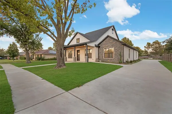 3201 Anthony Drive, Sherman, TX 75092