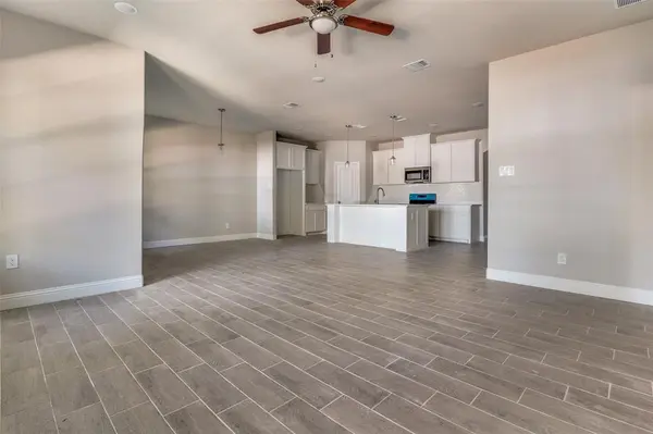 5520 Goodman Avenue, Fort Worth, TX 76107