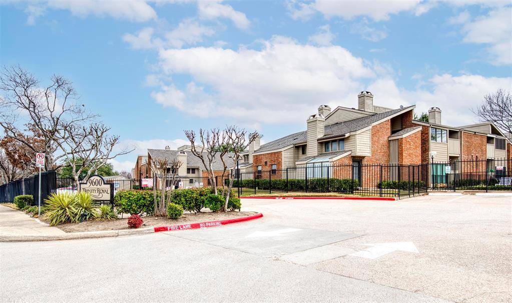 9600 Royal Lane #302, Dallas, TX 75243