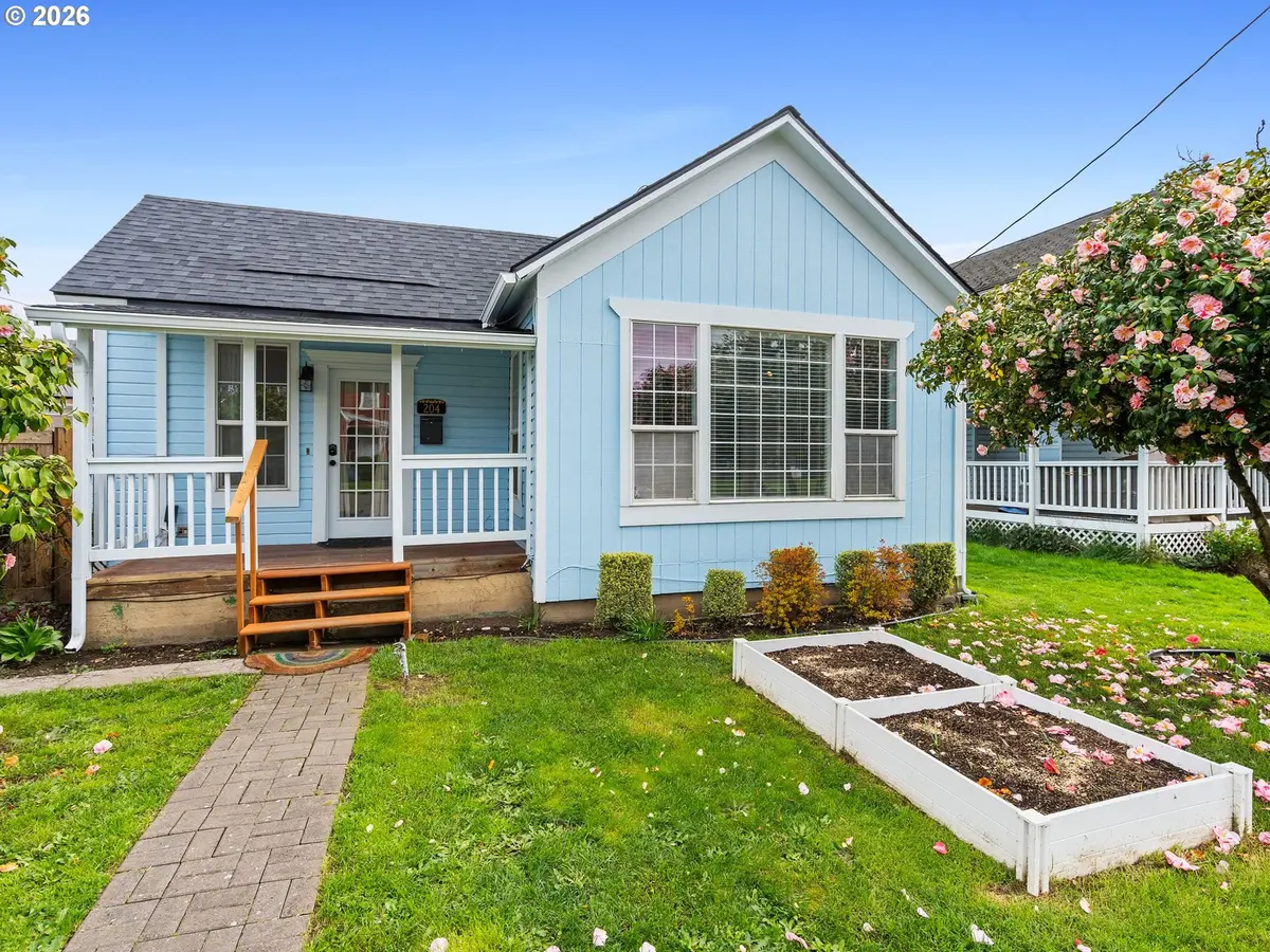 204 S MAIN ST, Newberg, OR 97132