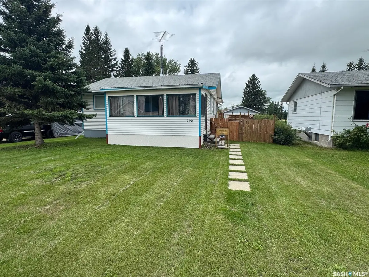202 2nd AVENUE, Spalding, SK S0K 4C0