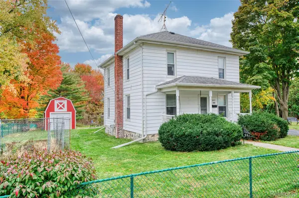 421 West ST, Howell, MI 48843