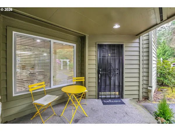 5063 SW FOOTHILLS DR #F, Lake Oswego, OR 97034