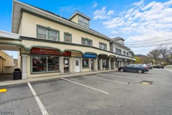 569 High Mountain Rd, North Haledon Boro, NJ 07508