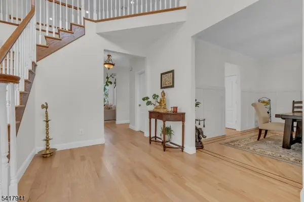 66 Ridge Ave, Park Ridge Boro, NJ 07656