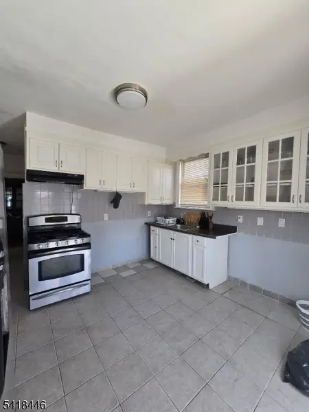 1052 Grove St, Irvington Twp., NJ 07111