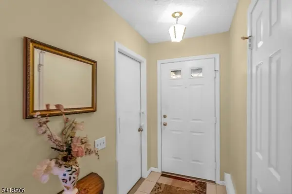 120B Ironwood Plz, Monroe Twp., NJ 08831