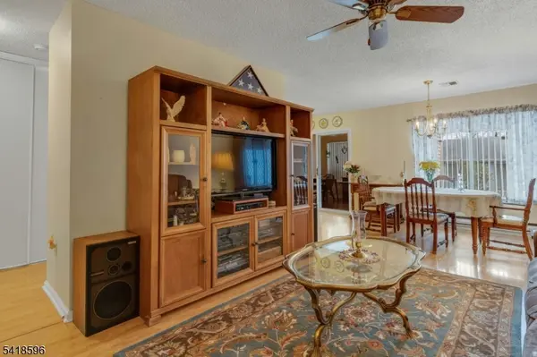 120B Ironwood Plz, Monroe Twp., NJ 08831