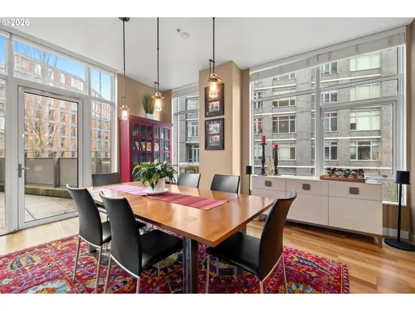 949 NW OVERTON ST #301, Portland, OR 97209