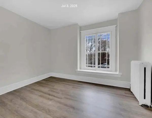 223 Park ST N, Hamilton, ON L8R 2N9