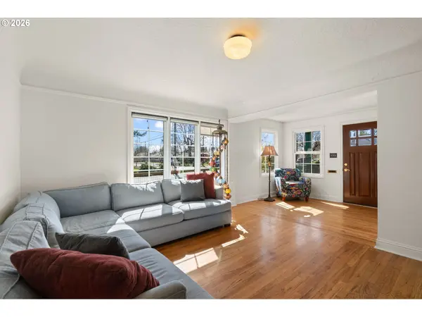 4301 NW WASHINGTON ST, Vancouver, WA 98660