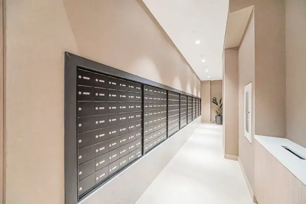 36 Olive AVE #2013, Toronto C14, ON M2N 4P9