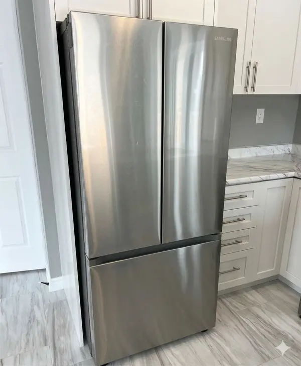 147 Sun King CRES, Barrie, ON L4M 0E4