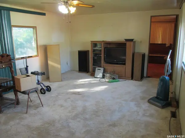 520 Parkdale STREET, Carrot River, SK S0E 0L0