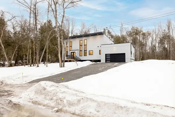 3441 Louis LN, Ramara, ON L0K 1B0