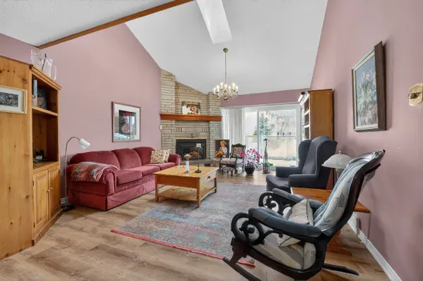 5 Heritage WAY #24, Kawartha Lakes, ON K9V 5Y8