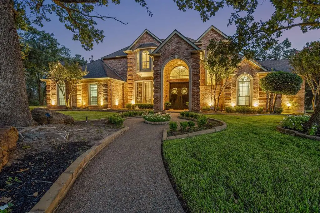 501 Fox Glen, Southlake, TX 76092
