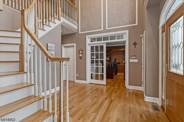 6 Mackenzie Ct, Sparta Twp., NJ 07871