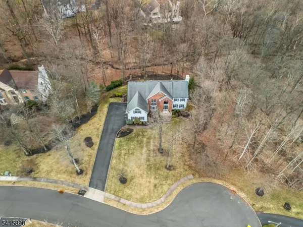 5 ADAMS COURT, Bridgewater Twp., NJ 08836