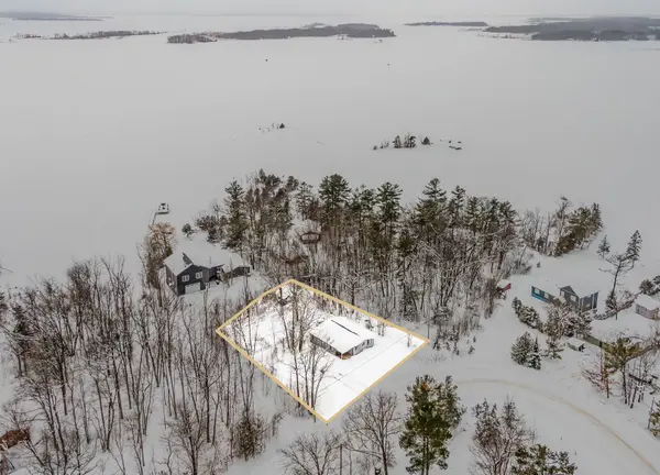 68 Forest Harbour Pkwy, Tay, ON L0K 2C0