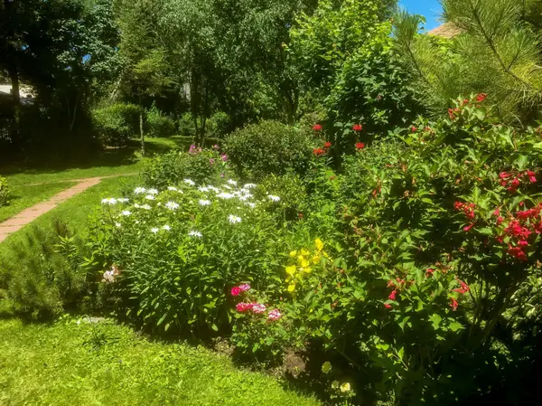 2674 Lone Birch TRL, Ramara, ON L0K 1B0