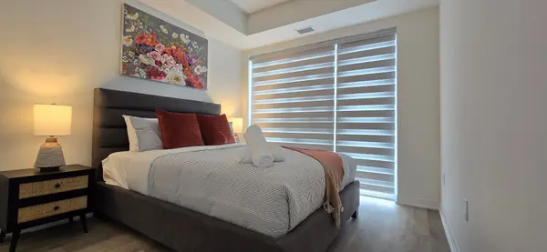 15 Watergarden DR #2302, Mississauga, ON L5R 0H4