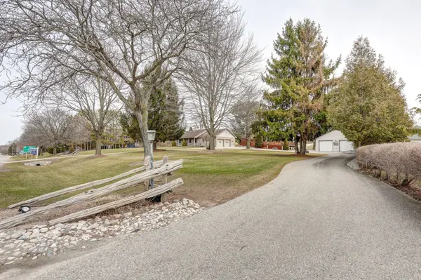 5978 Sunset RD, Central Elgin, ON N0L 2L0