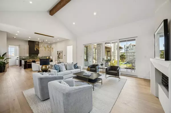 12 Cardona, Westlake, TX 76262