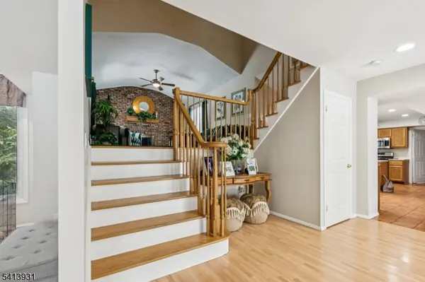 140 Sycamore Ave, Freehold Twp., NJ 07728