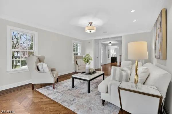 5 Keats Rd, Millburn Twp., NJ 07078