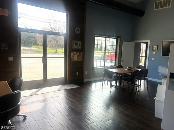 81 Passaic Ave, Fairfield Twp., NJ 07004