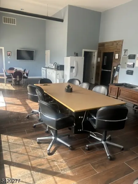 81 Passaic Ave, Fairfield Twp., NJ 07004