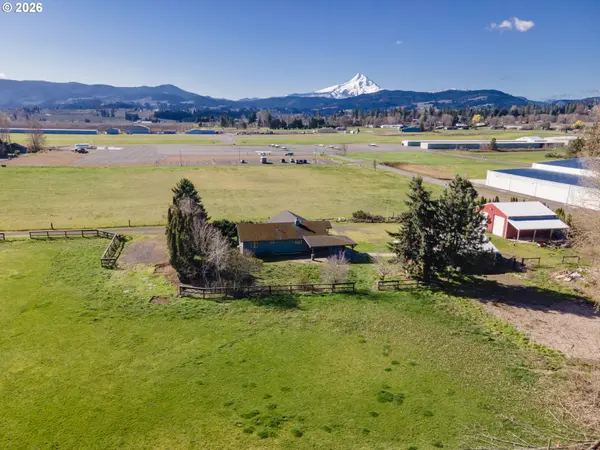 1658 JEANETTE RD, Hood River, OR 97031