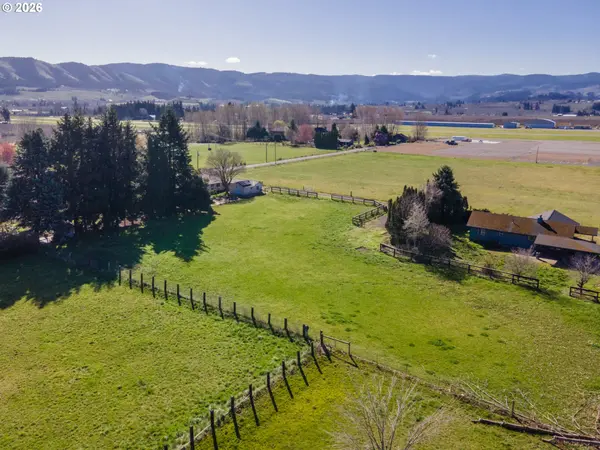 1658 JEANETTE RD, Hood River, OR 97031